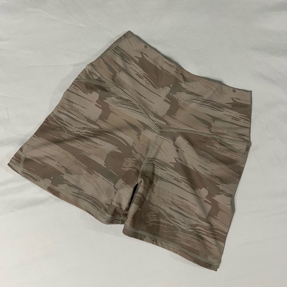 Alphalete Surface Set in Desert Canvas Camo - Picture 7 of 10